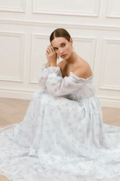 Amelia brudklänning