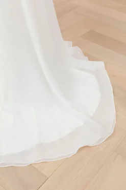 Amelia brudklänning