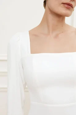 Carmen brudklänning