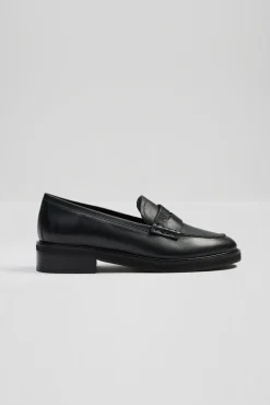 Leona loafers