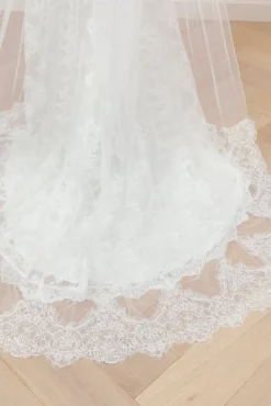 Luxe veil